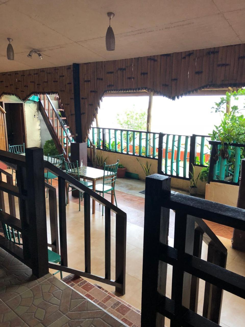 Rl Coastline Inn El Nido Exterior photo